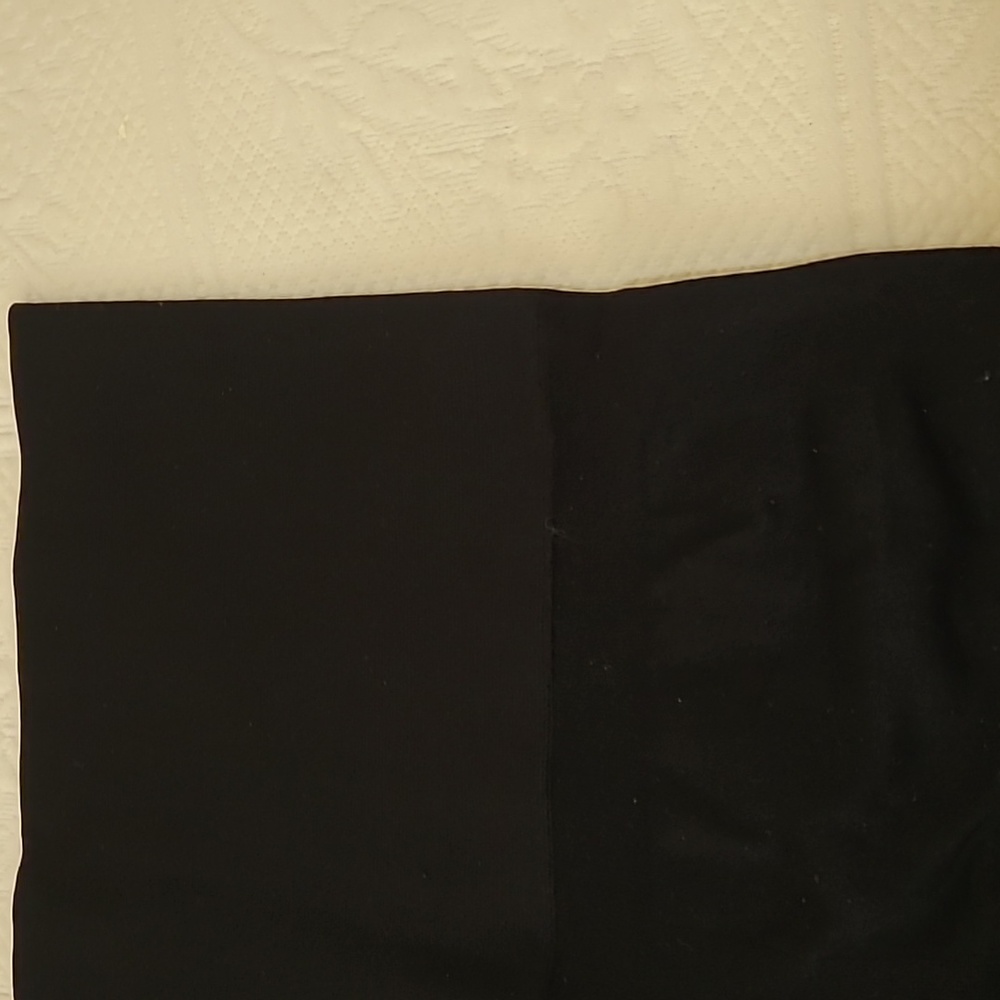 Shapeware Bottom - Picture 2 of 3